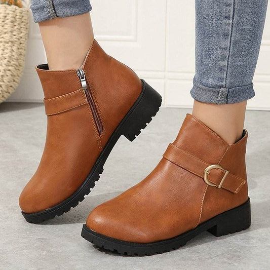 Bottes courtes en cuir à talons épais avec boucle de ceinture et fermeture éclair - LA TendanceStore multi service