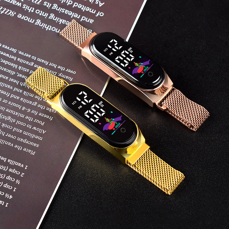 Bracelet et montre à écran tactile coloré et étanche innovant