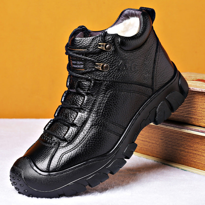 Men's shoes made of first layer leather