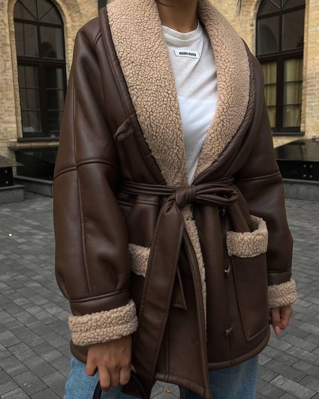 Manteau d'épissage en cuir et fourrure style coréen à manches longues femmesn