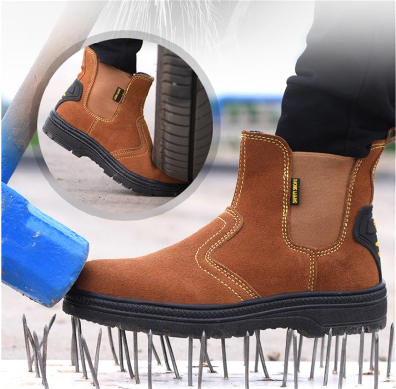 Special protective shoes for welders, resistant to splashes, burns, high temperatures and abrasion