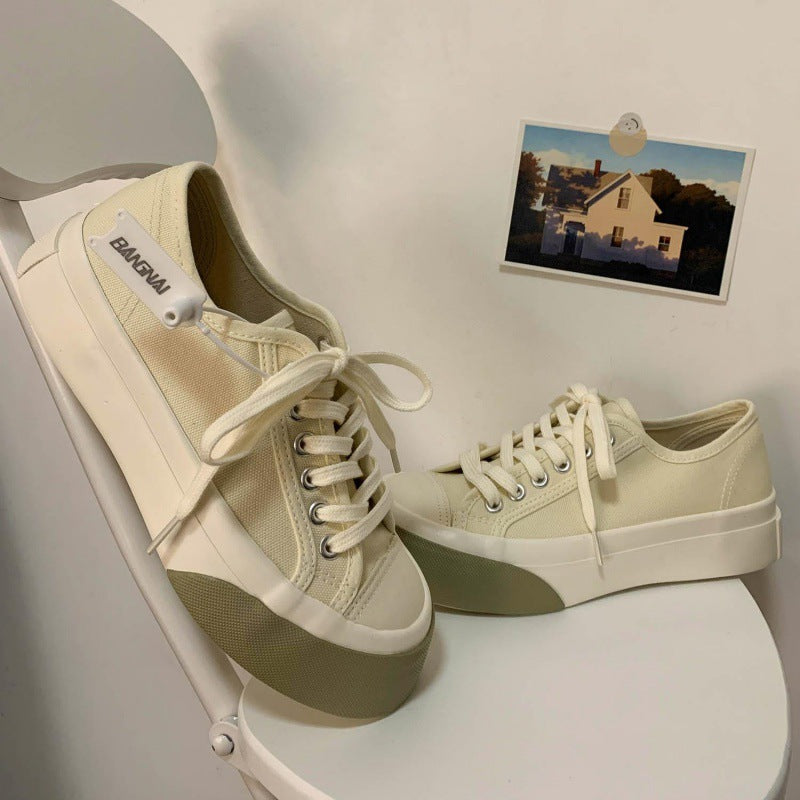 Versatile canvas shoes with niche design and fashion sense