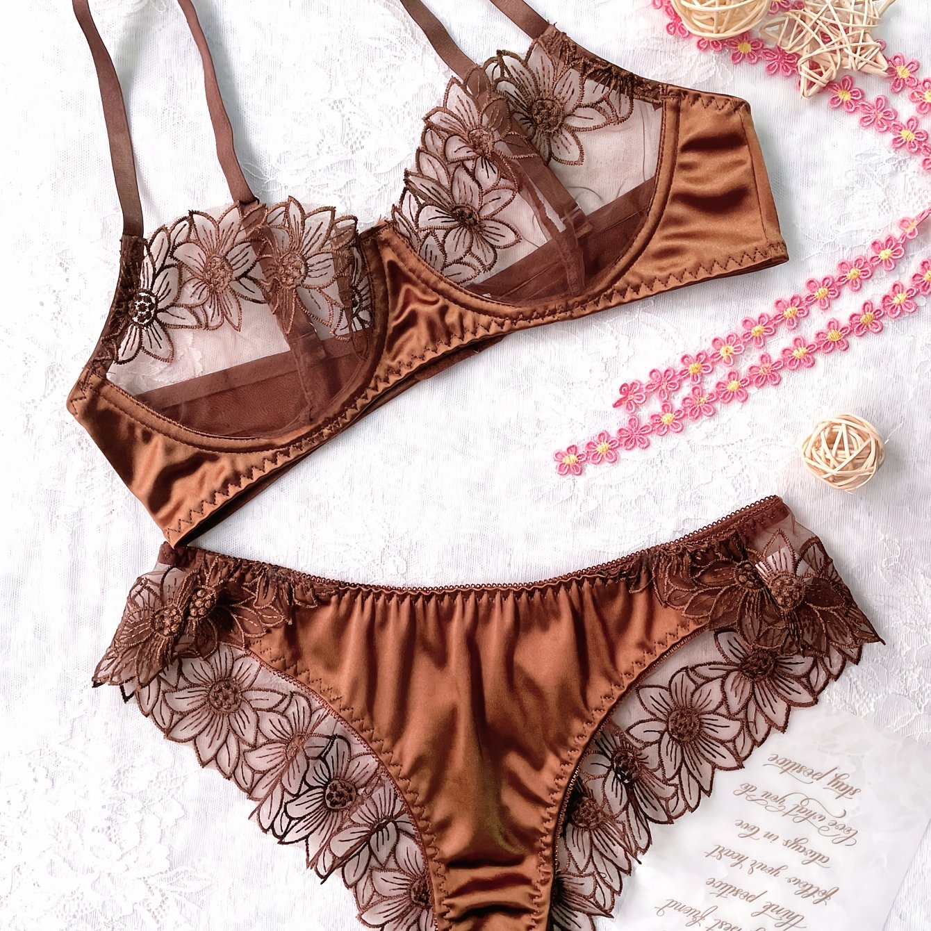 High-end Embroidered Sexy Elegant Underwear Set, See-through Adjustable Shoulder Strap Bra