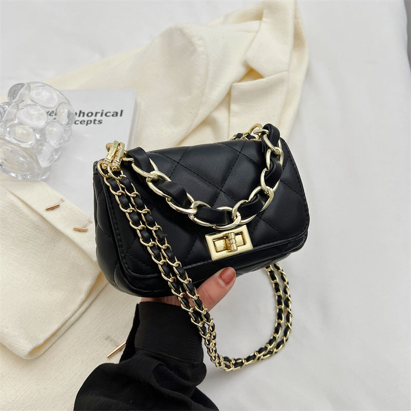 Simple and fashionable rhombic chain small square bag with high sensitivity