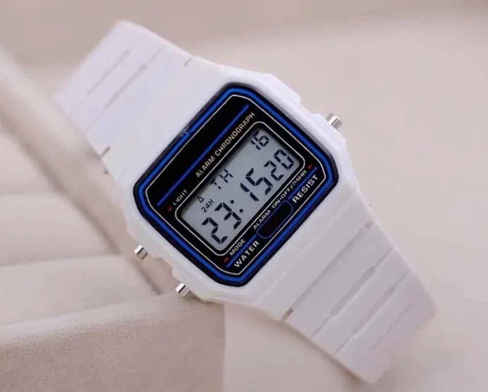 Montre Électronique Carrée pour Couples – Étanche, LED, Sport, 6 Styles LA TendanceStore multi service