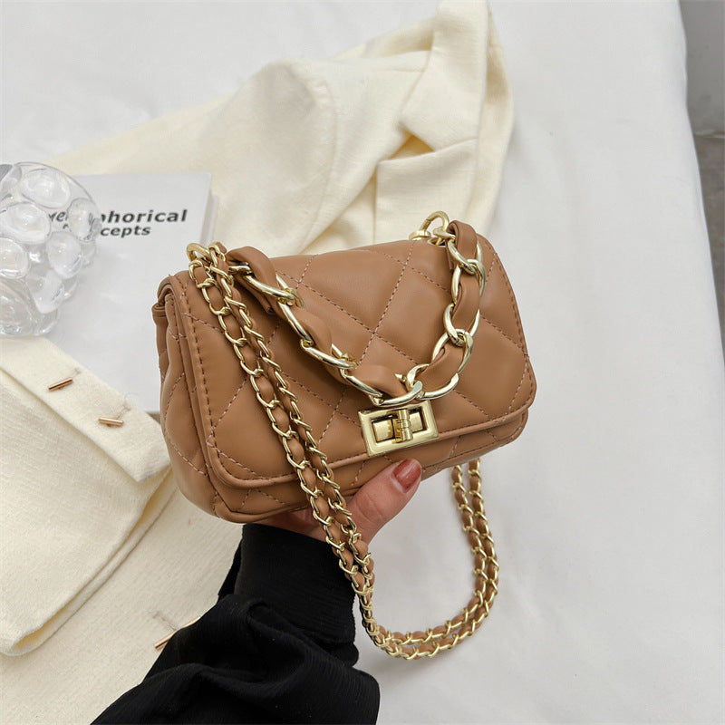 Simple and fashionable rhombic chain small square bag with high sensitivity