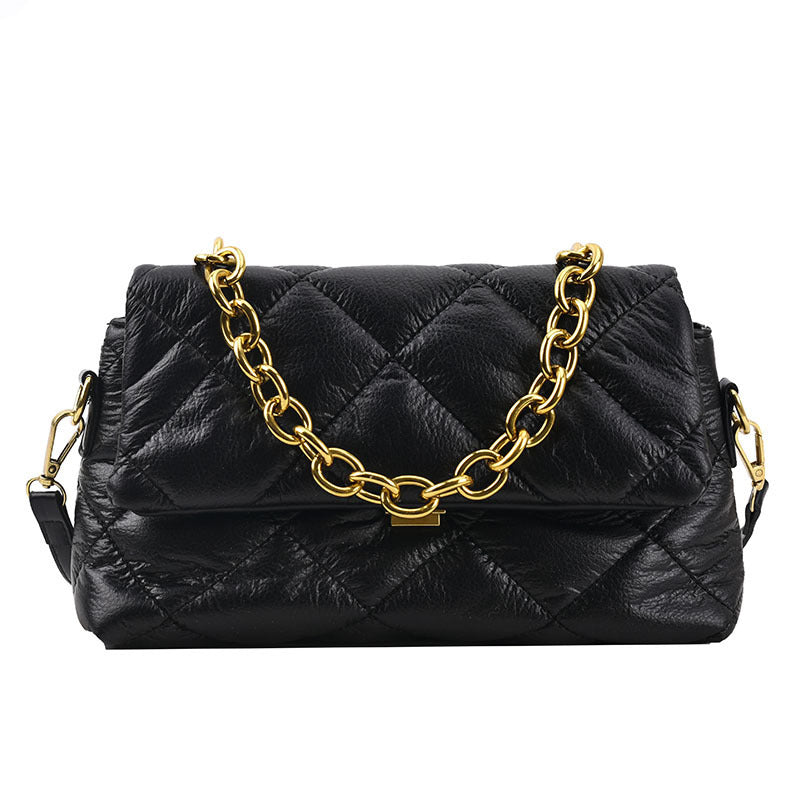 Popular and retro diamond embroidery chain handbag